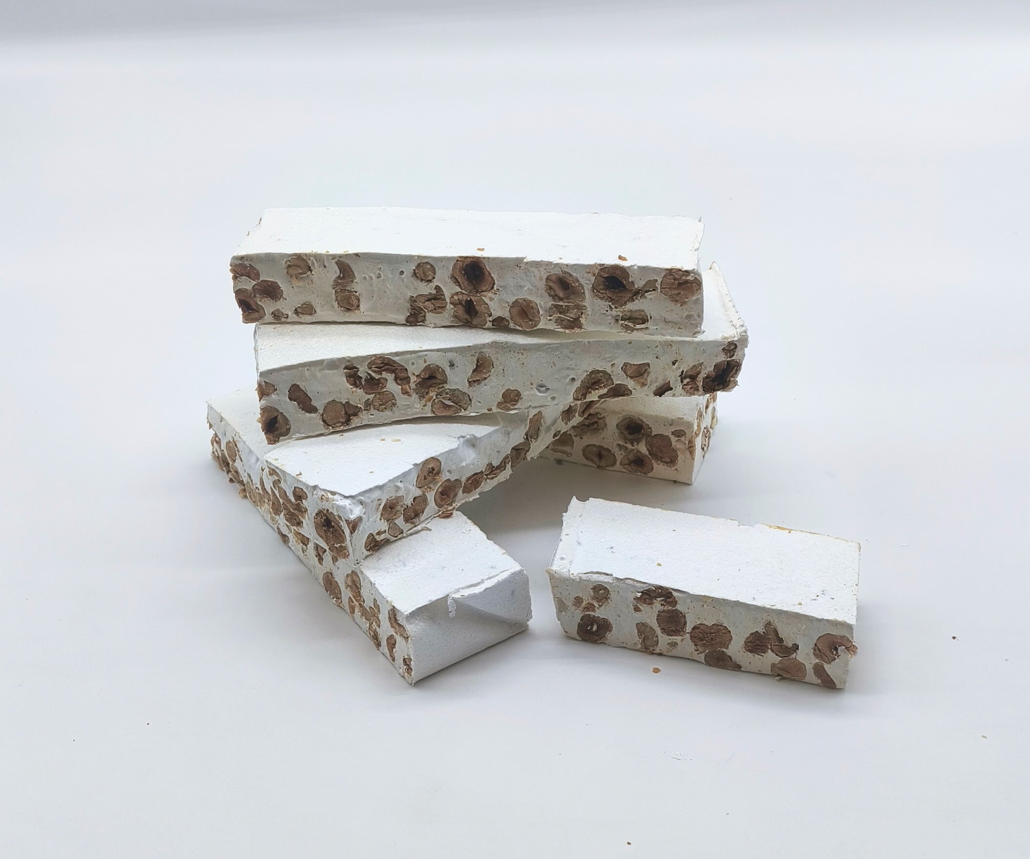 Torrone Morbido alla Nocciola